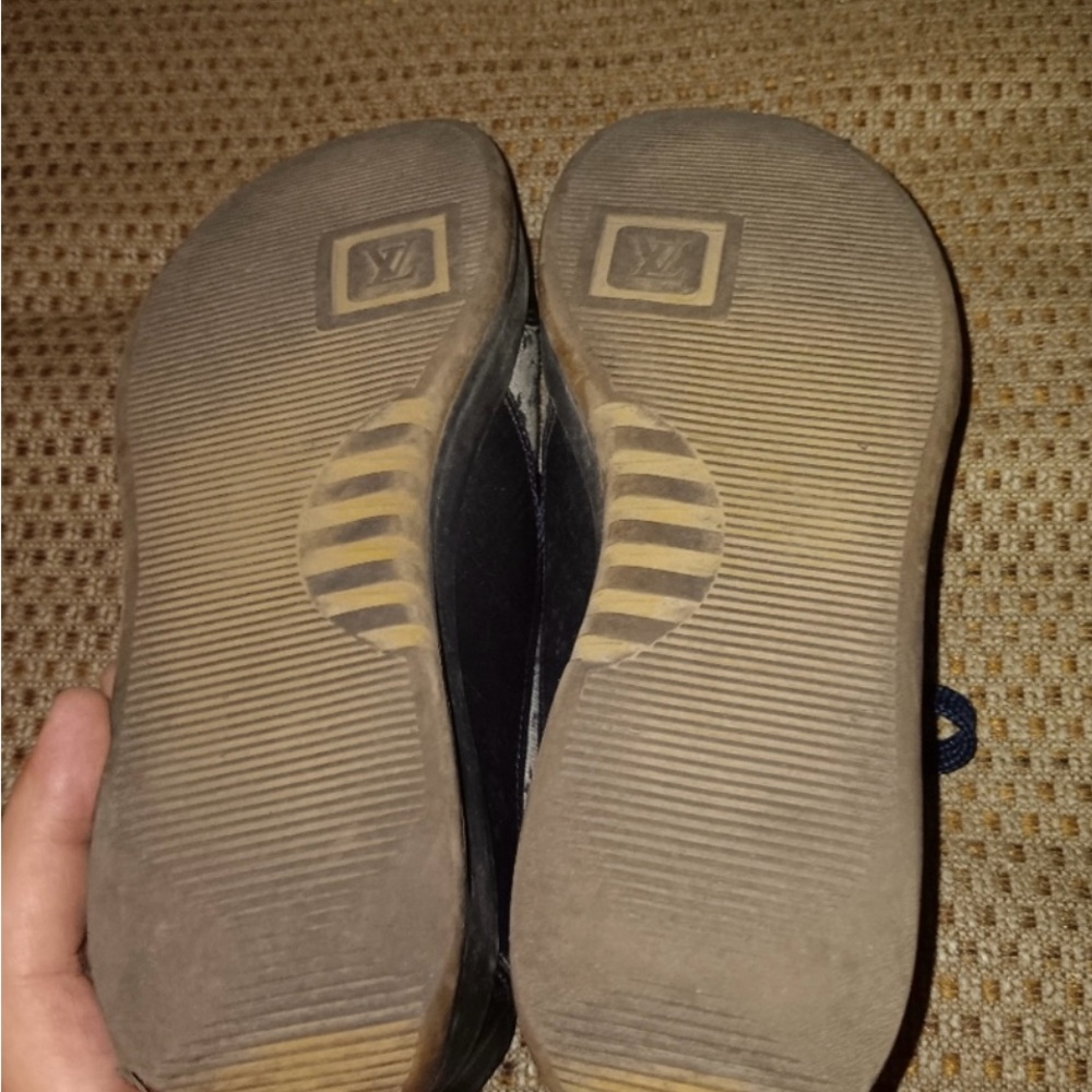 Louis Vuitton Monogram Sneakers - Navy and Beige - Picture 3 of 5